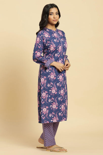 W for Woman Navy Blue Floral Printed Kurta And Stripe Pants Set