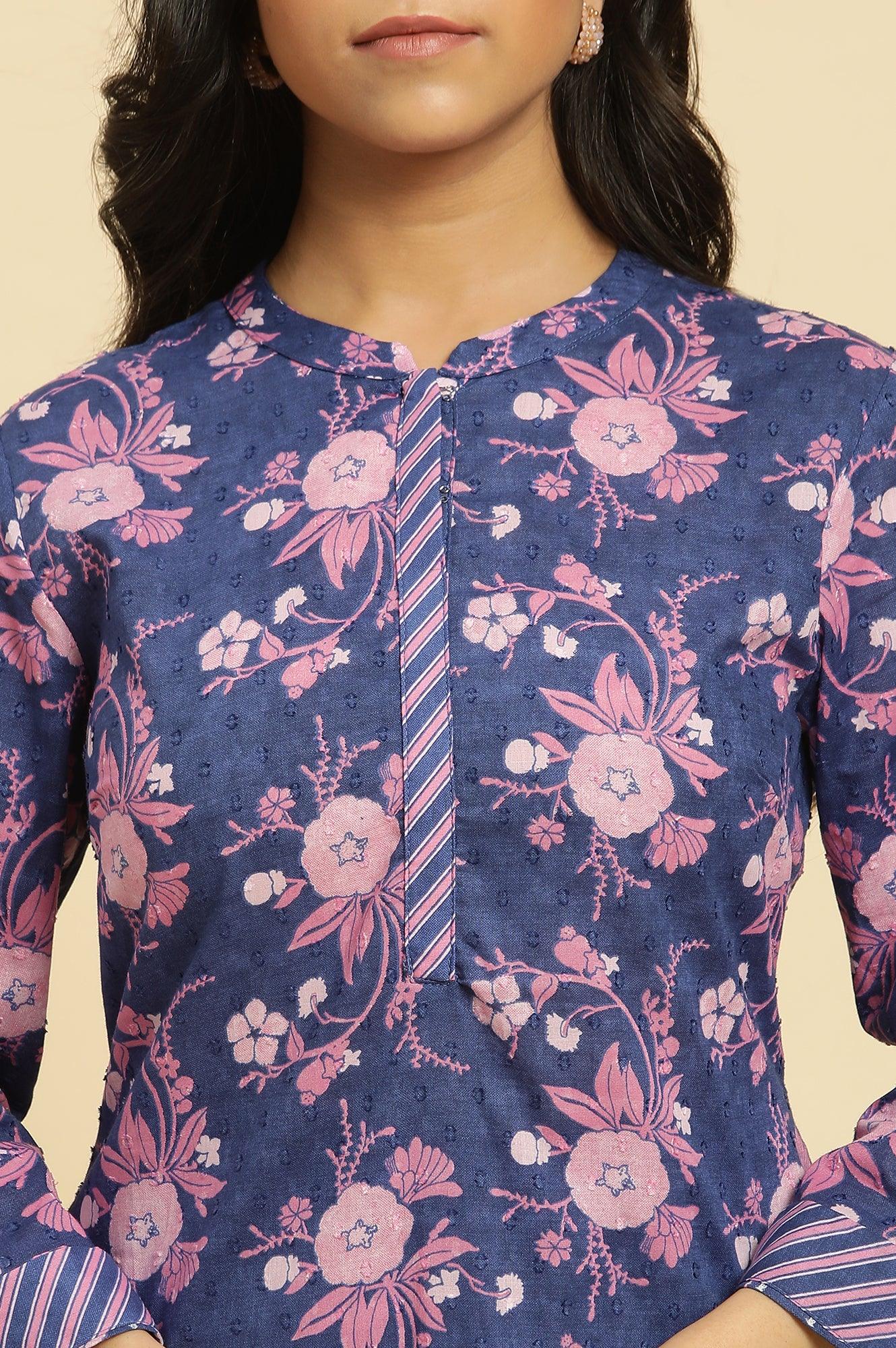 W for Woman Navy Blue Floral Printed Kurta And Stripe Pants Set