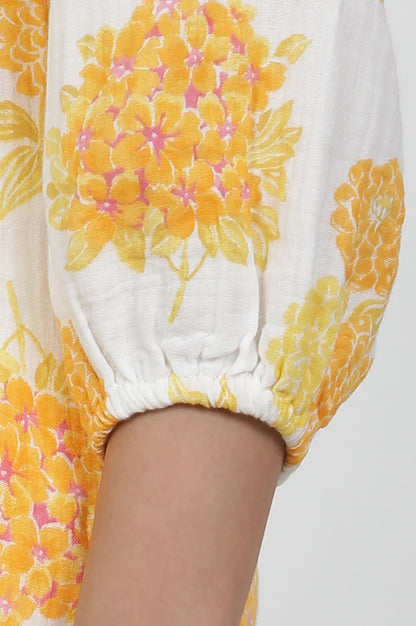W for Woman White And Yellow Bold Floral Printed Kurta And Pants Co-Ord Set