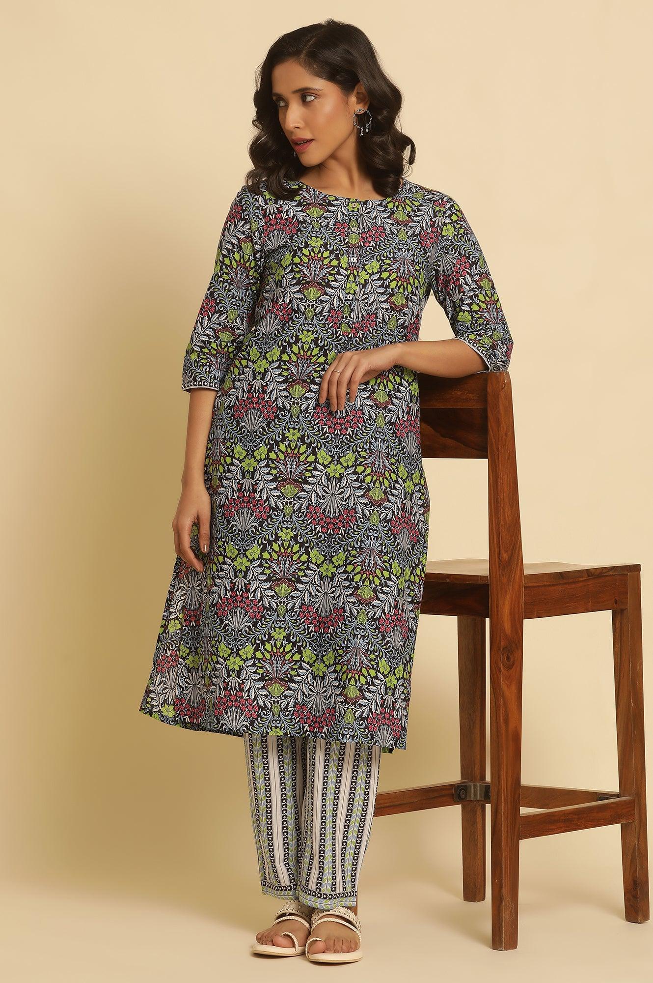 W for Woman Black Floral Printed Straight Kurta And Pants Set