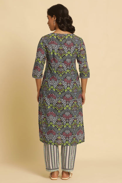 W for Woman Black Floral Printed Straight Kurta And Pants Set