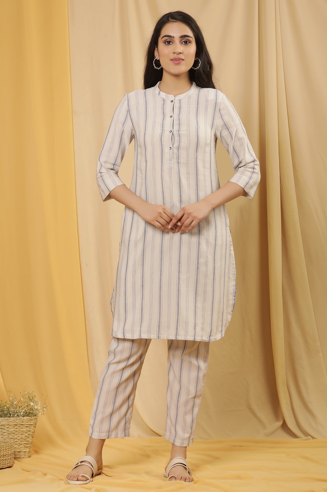 W for Woman White Yarn Dyed Straight Kurta And Pants Set