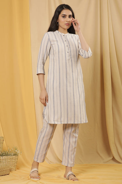 W for Woman White Yarn Dyed Straight Kurta And Pants Set