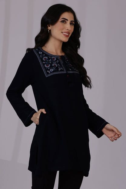W for Woman Blue Solid Thread Work Acrylic Straight Tunic