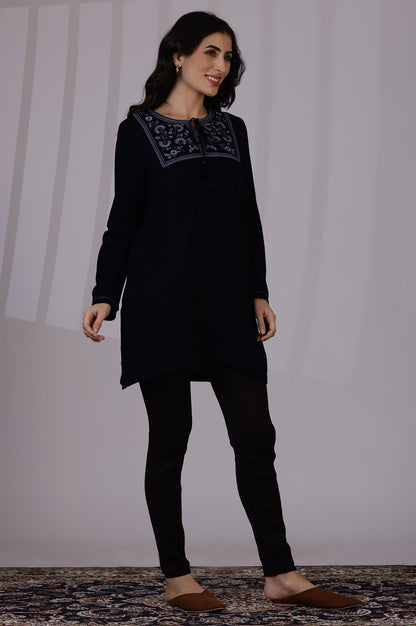 W for Woman Blue Solid Thread Work Acrylic Straight Tunic