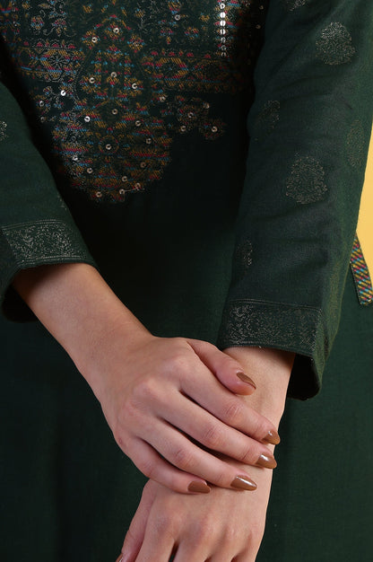 W for Woman Green Yarn Dyed Sequins A-Line Kurta & Straight pant with Dupatta Set