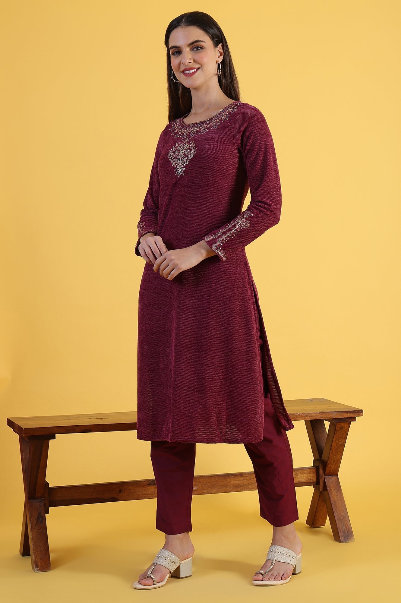 W for Woman Maroon Solid Metallic Embroidery Straight Kurta & Straight pant with Dupatta Set
