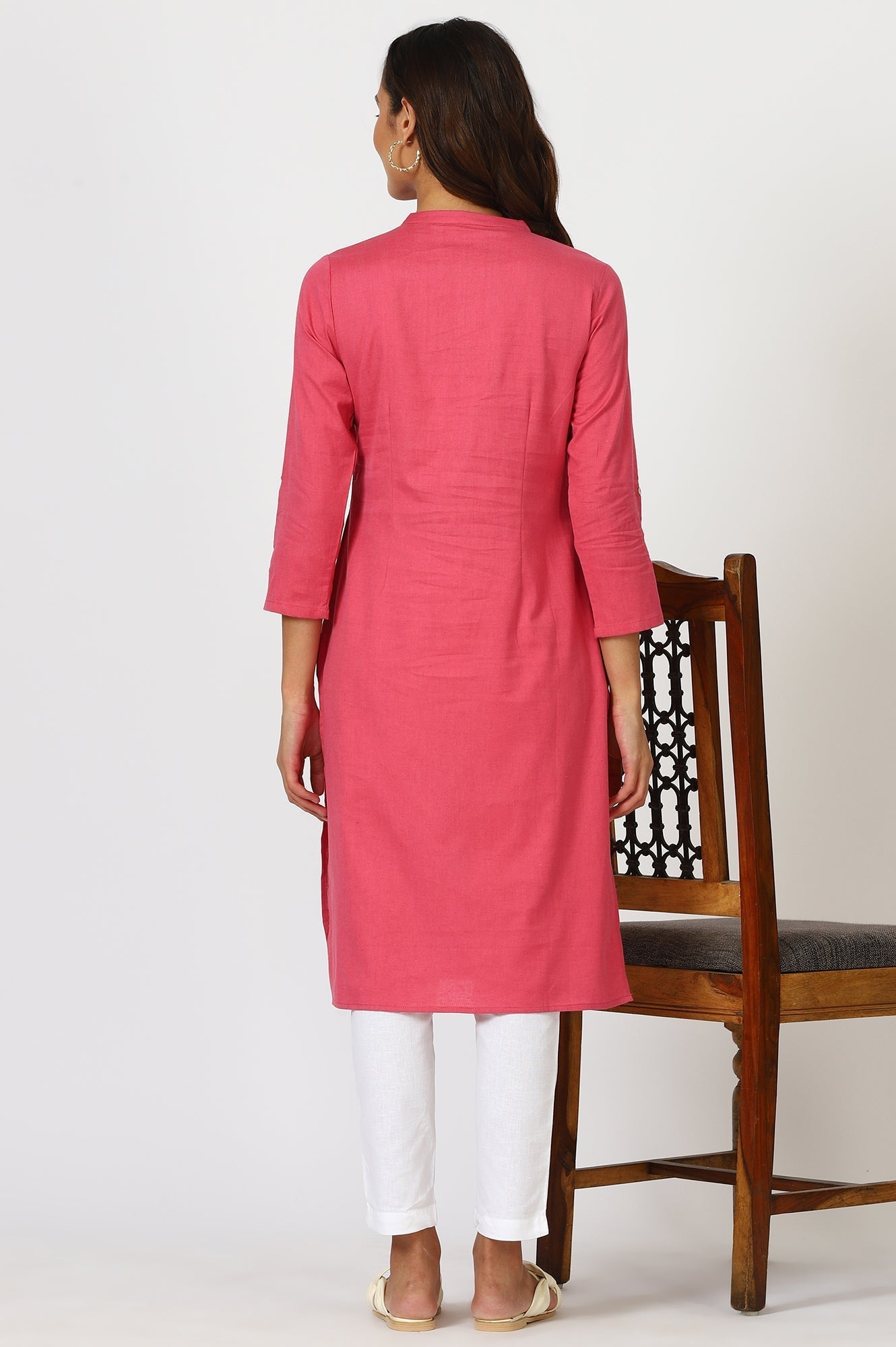 W for Woman Pink Mandarin Collar Cotton Blend Straight Kurta With W Branding