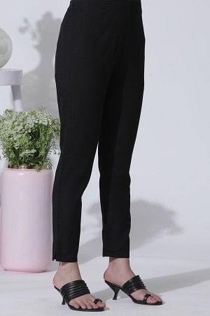 W for Woman Off-White Striped Yar-Dyed Shirt Kurta And Pants Set