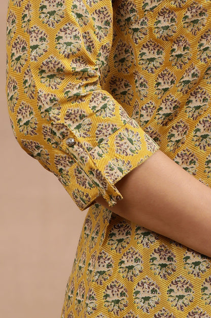 W for Woman Mustard Glitter Printed Kurta And Slim Pants Set