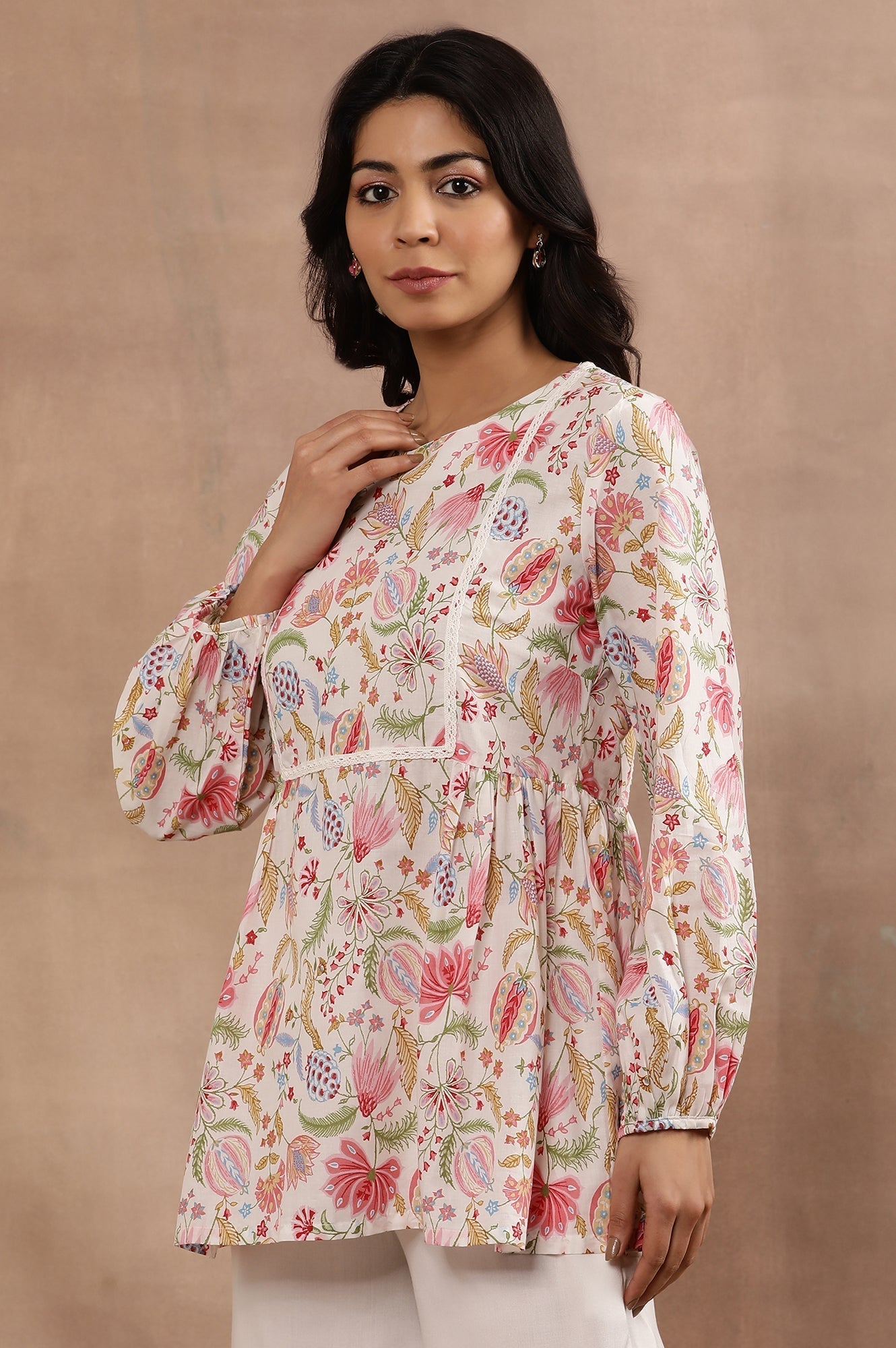 W for Woman White Floral Printed Pure Cotton Top And Parallel Pants Set