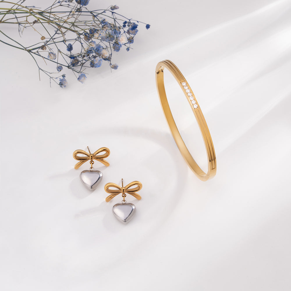 Wrapped Love Sparkle Harmony Set