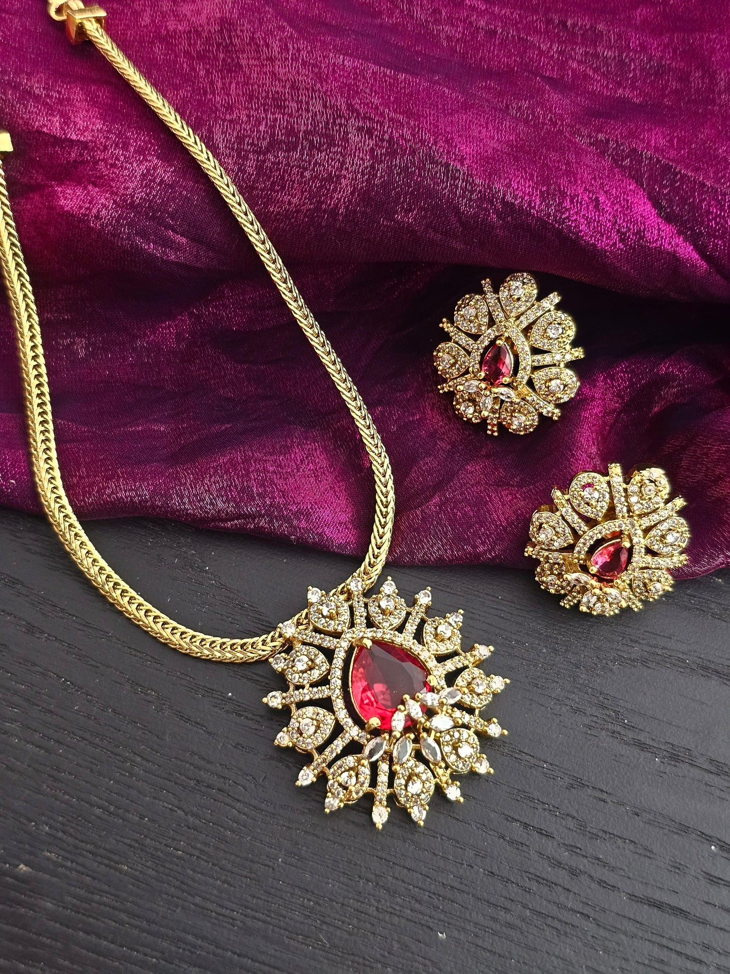 Azure Elegance Rani Haar Necklace Set