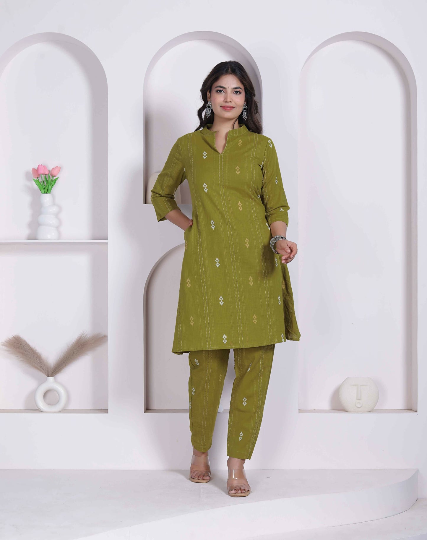 Miravan Womens Green Printed Cotton Straight Kurta With Palazzo