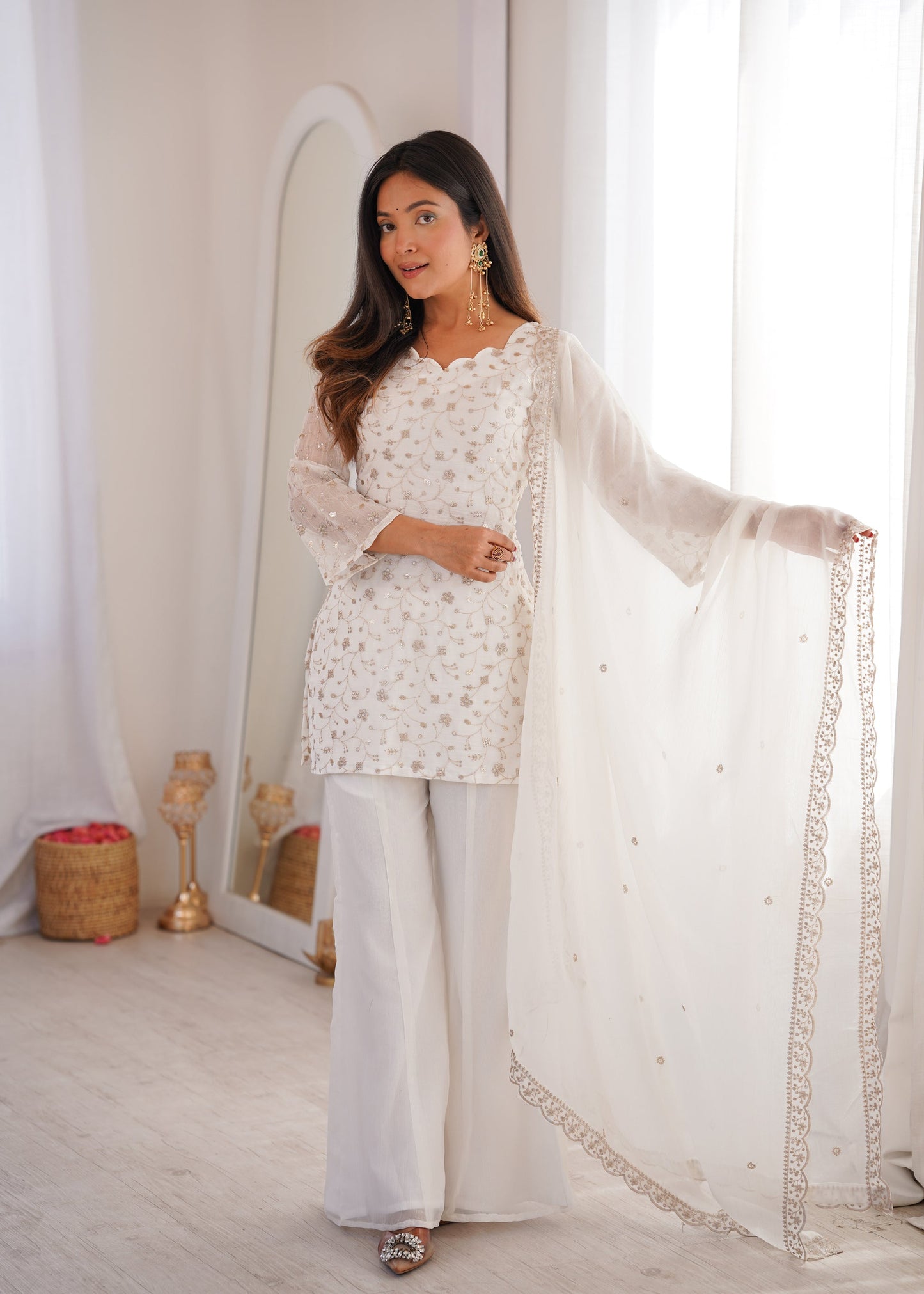 Lorenvalley Fashion Offwhite Crunchy Silk with Embroidery Sequence Jari work Kurta Bell Bottom Pant with Dupatta