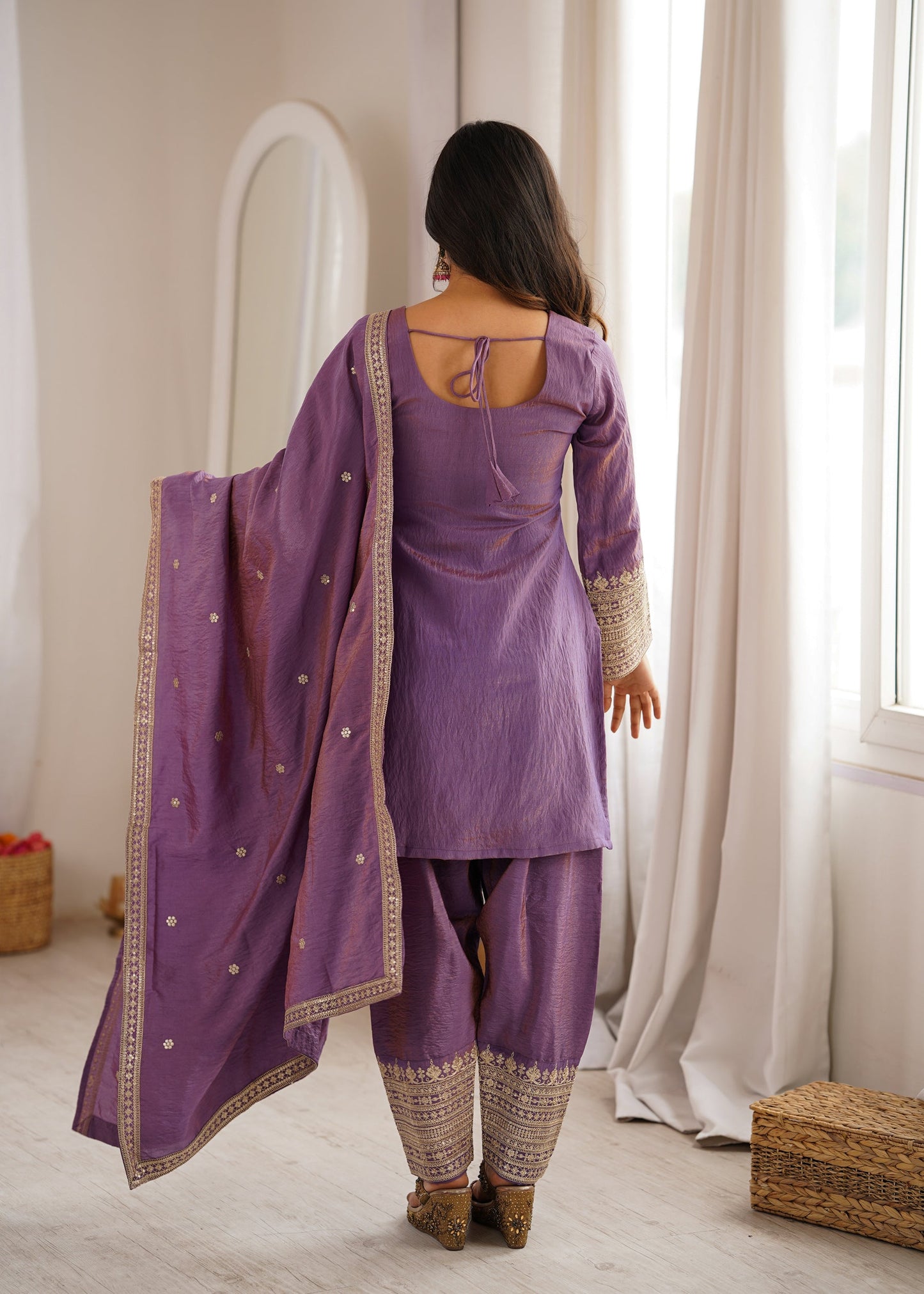 Lorenvalley Fashion Onionpink Vichitra Silk Embroidery Sequence Dori and Jari Work Kutra Farshi Salwar with Dupatta
