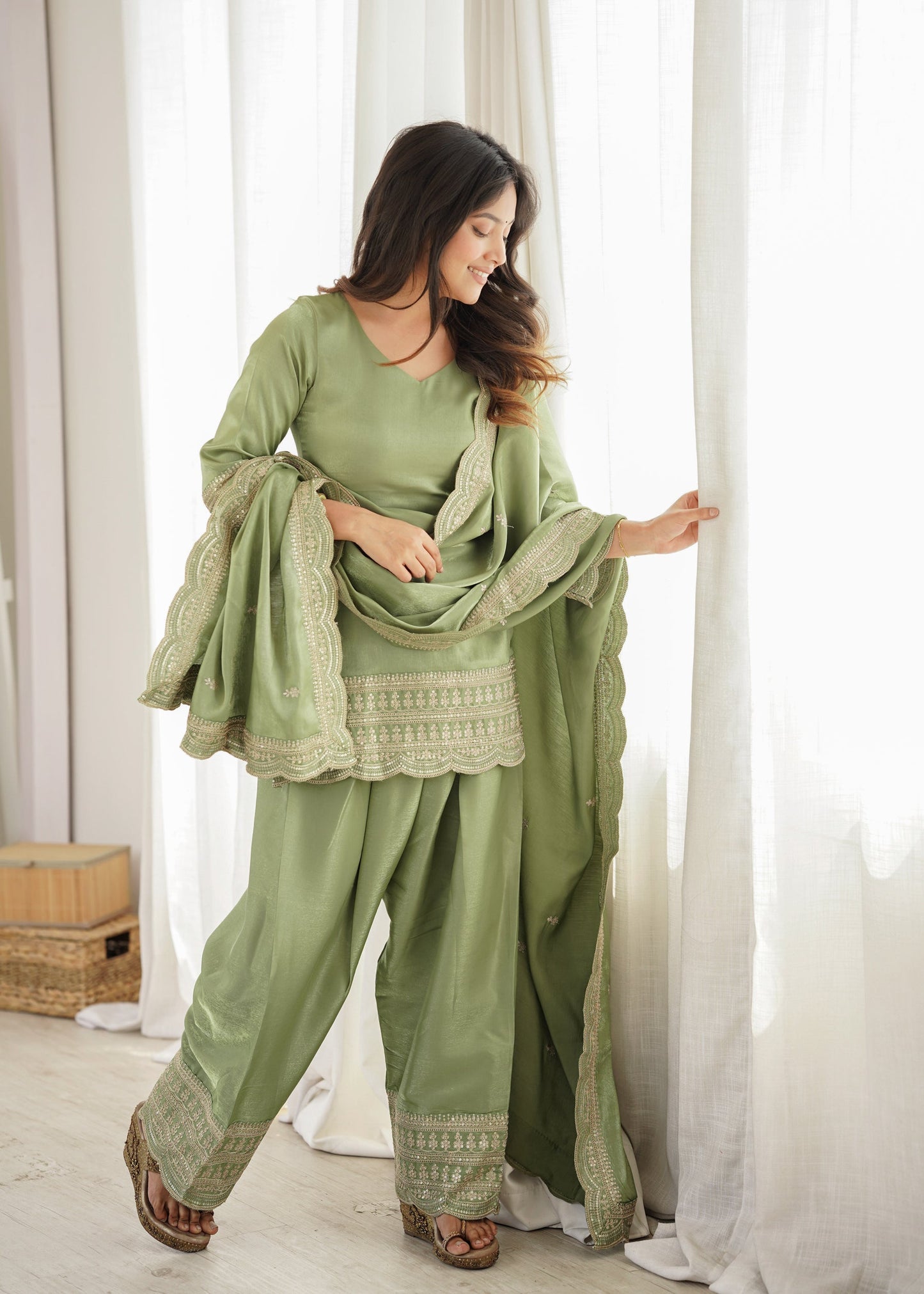 Lorenvalley Fashion Pista Glass Roman Silk with Embroidery Sequence Dori and Jari Work Kurta Farshi Salwar with Dupatta