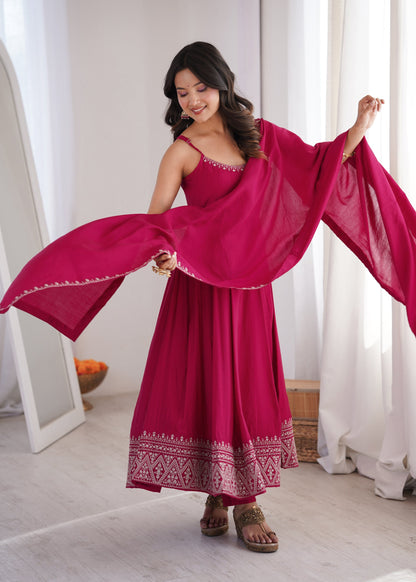 Lorenvalley Fashion Ranipink Roman Silk Chanderi Embroidery Thread Work Lace Anarkali Gown Pant with Dupatta