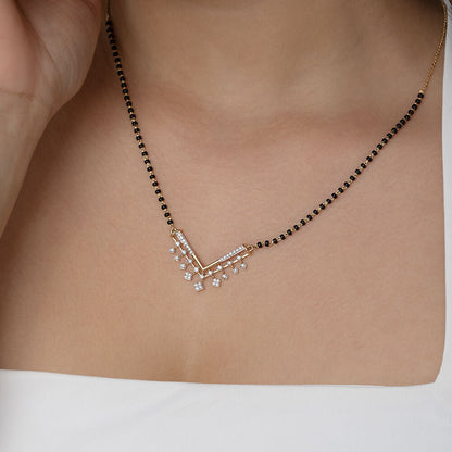 Glistening Fringe Gold and Diamond Mangalsutra in 18K Yellow Gold, 0.388 ct