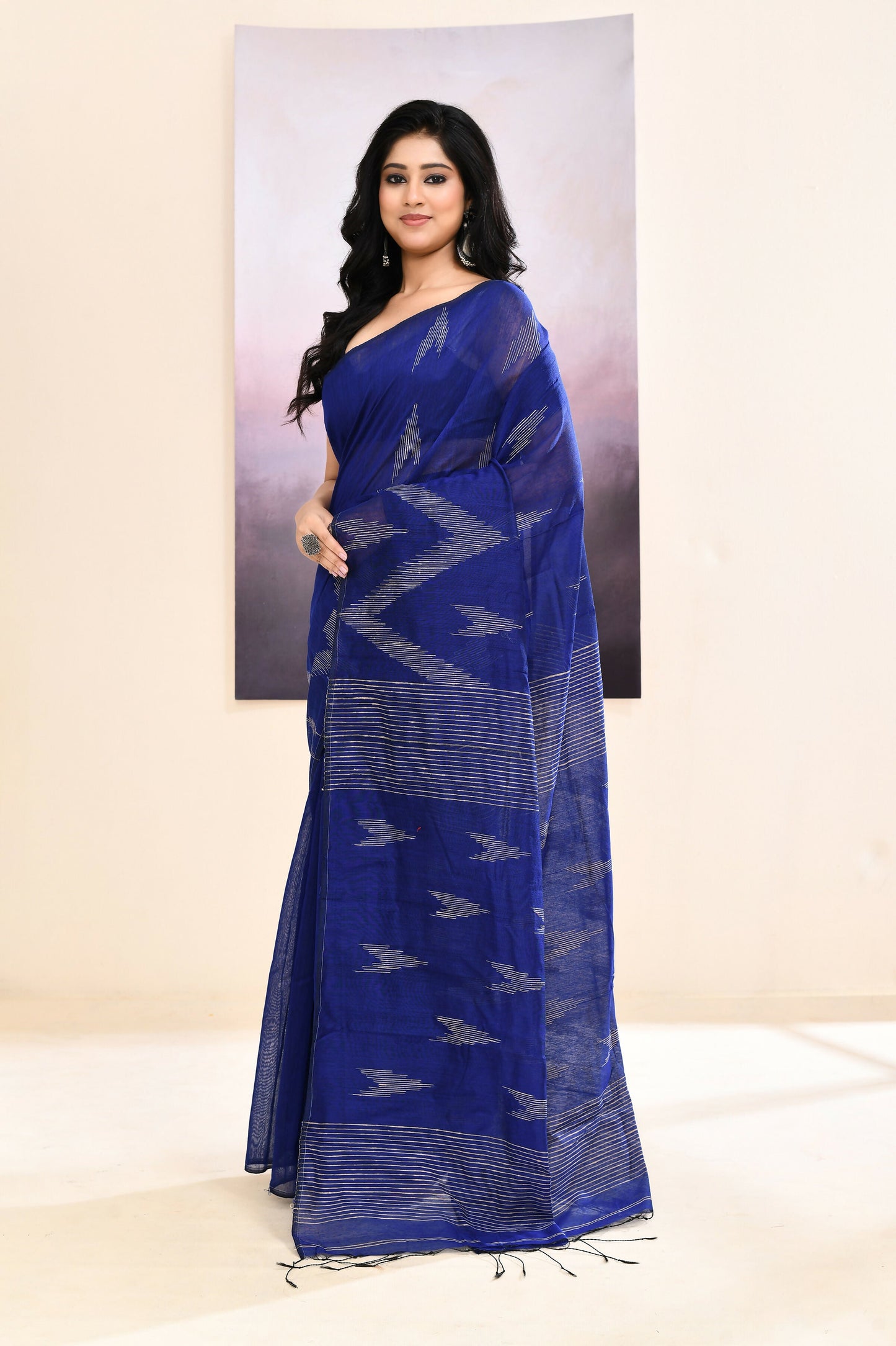 Piyari Fashion Women's Blue Embellished Cotton Blend Jamdani Saree