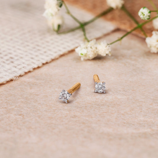 Petite Round Diamond Stud Earrings in 18K Yellow Gold, 0.074 ct