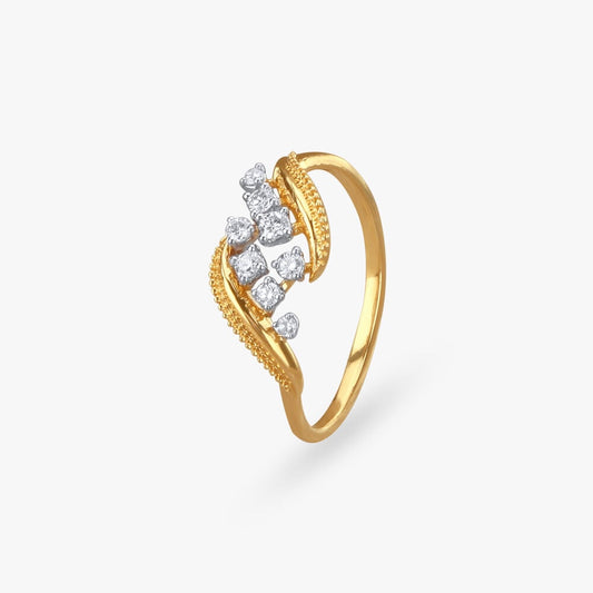 Elegant Swirl Diamond Finger Ring in 18K Yellow Gold, 0.147 ct