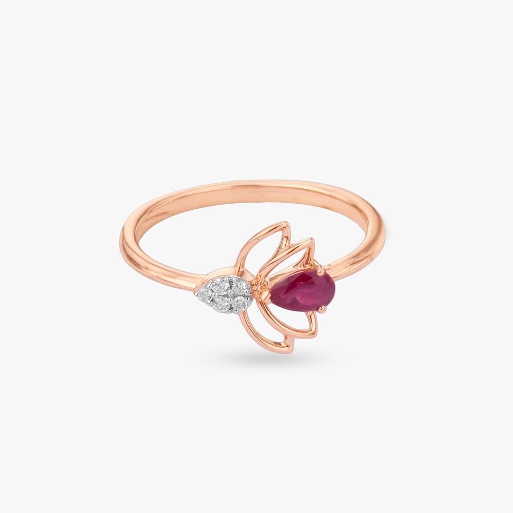 Scarlet Bloom Diamond Ring in 18K Rose Gold, 0.039 ct