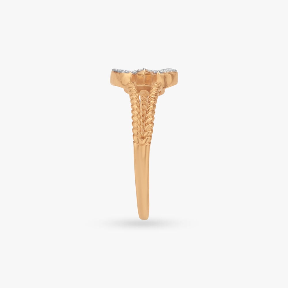 Leaf Embrace Diamond Ring in 18K Yellow Gold, 0.193 ct