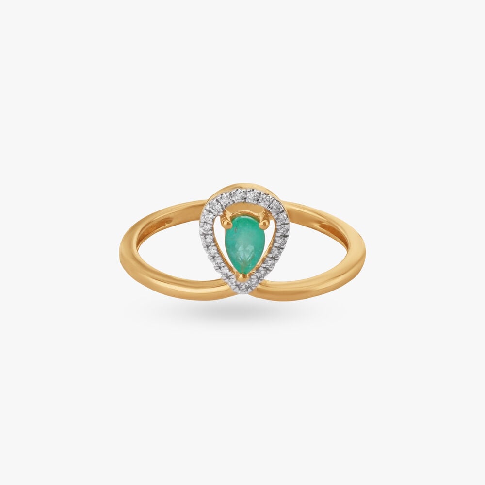 Teardrop Halo Diamond Ring in 18K Yellow Gold, 0.071 ct