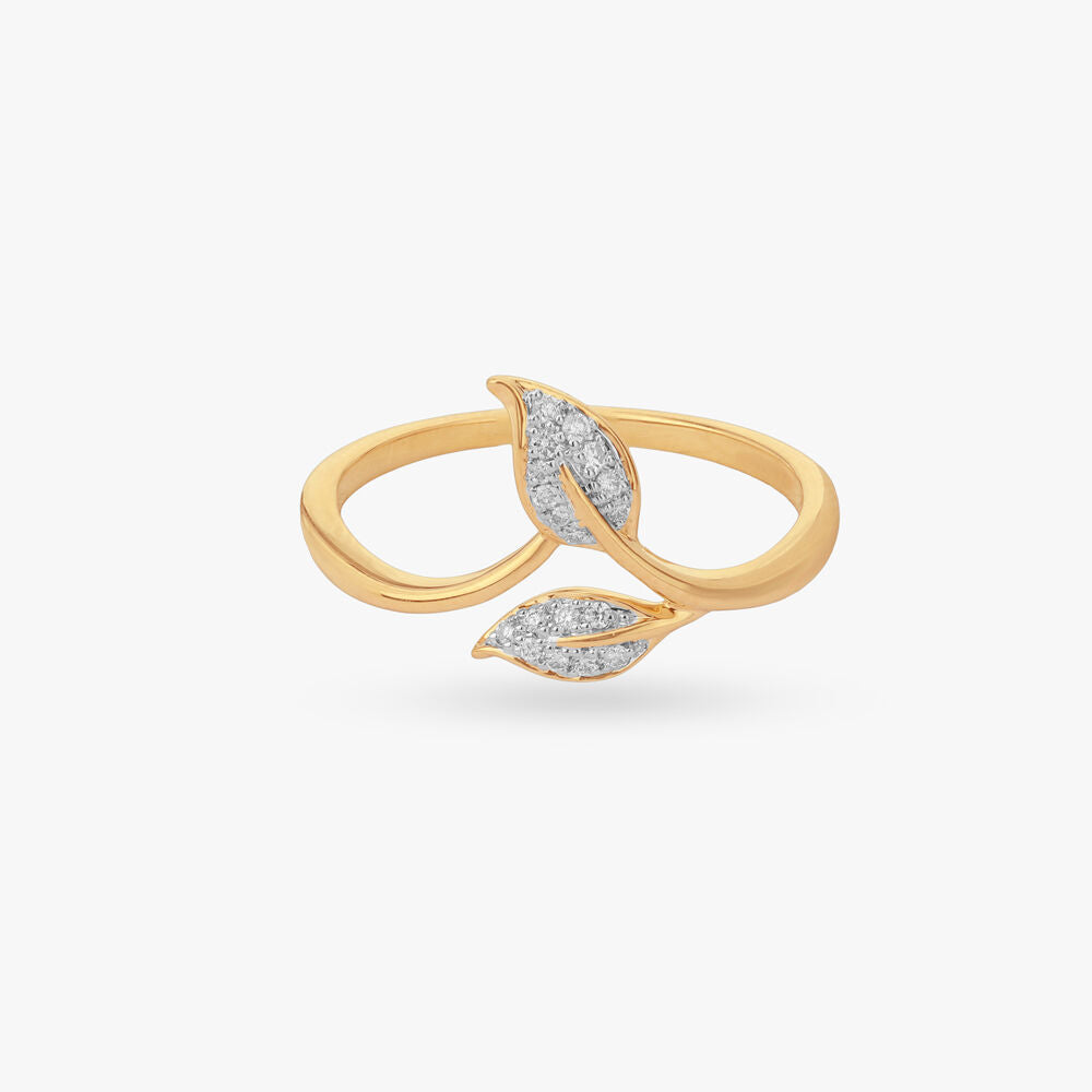 Bloom Curve Diamond Ring in 18K Yellow Gold, 0.068 ct