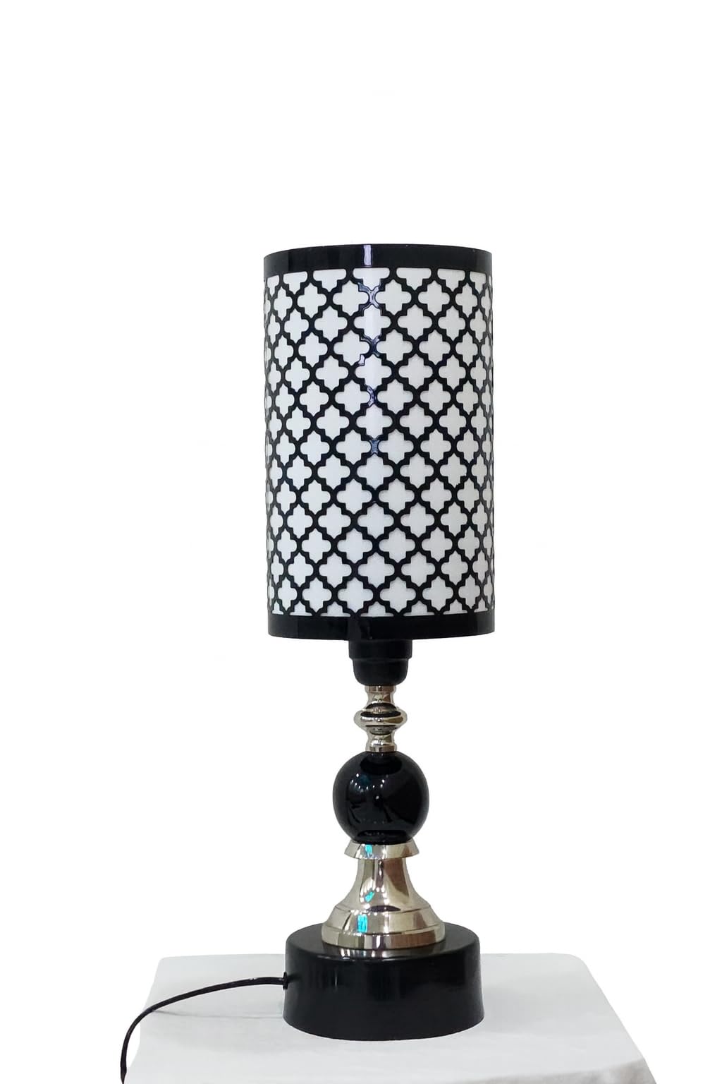 Table Lamp with Geometric Quatrefoil Pattern Shade, Black and White, Metal Base, 30cm Height