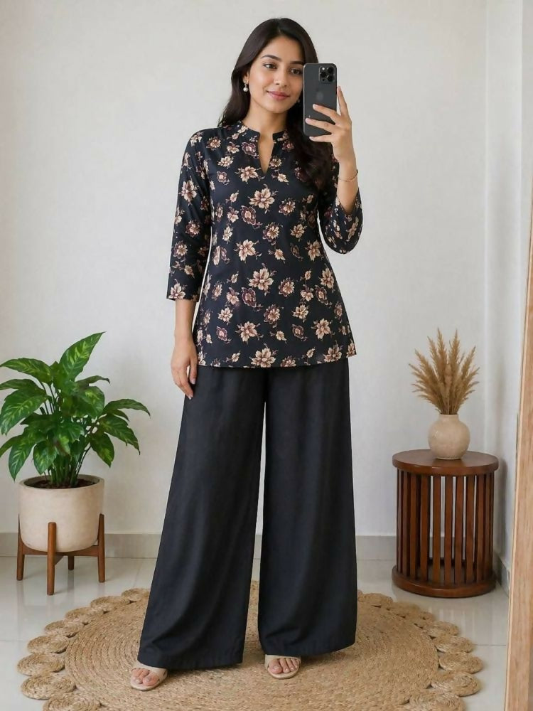Teeya Creation Women Black & Beige Floral Printed Cotton Kurti with Black Wide-Leg Palazzo Set