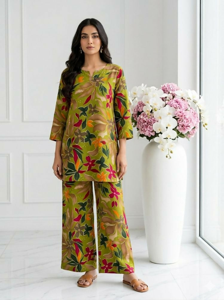Teeya Creation Women New Latest Green Floral Printed Crepe Kurta with Palazzos Set