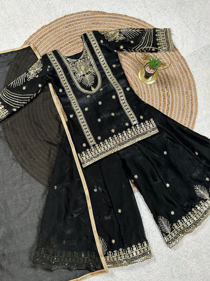 Evanik Black Embroidered Sequence Work Fendy Silk Kids Kurta Set