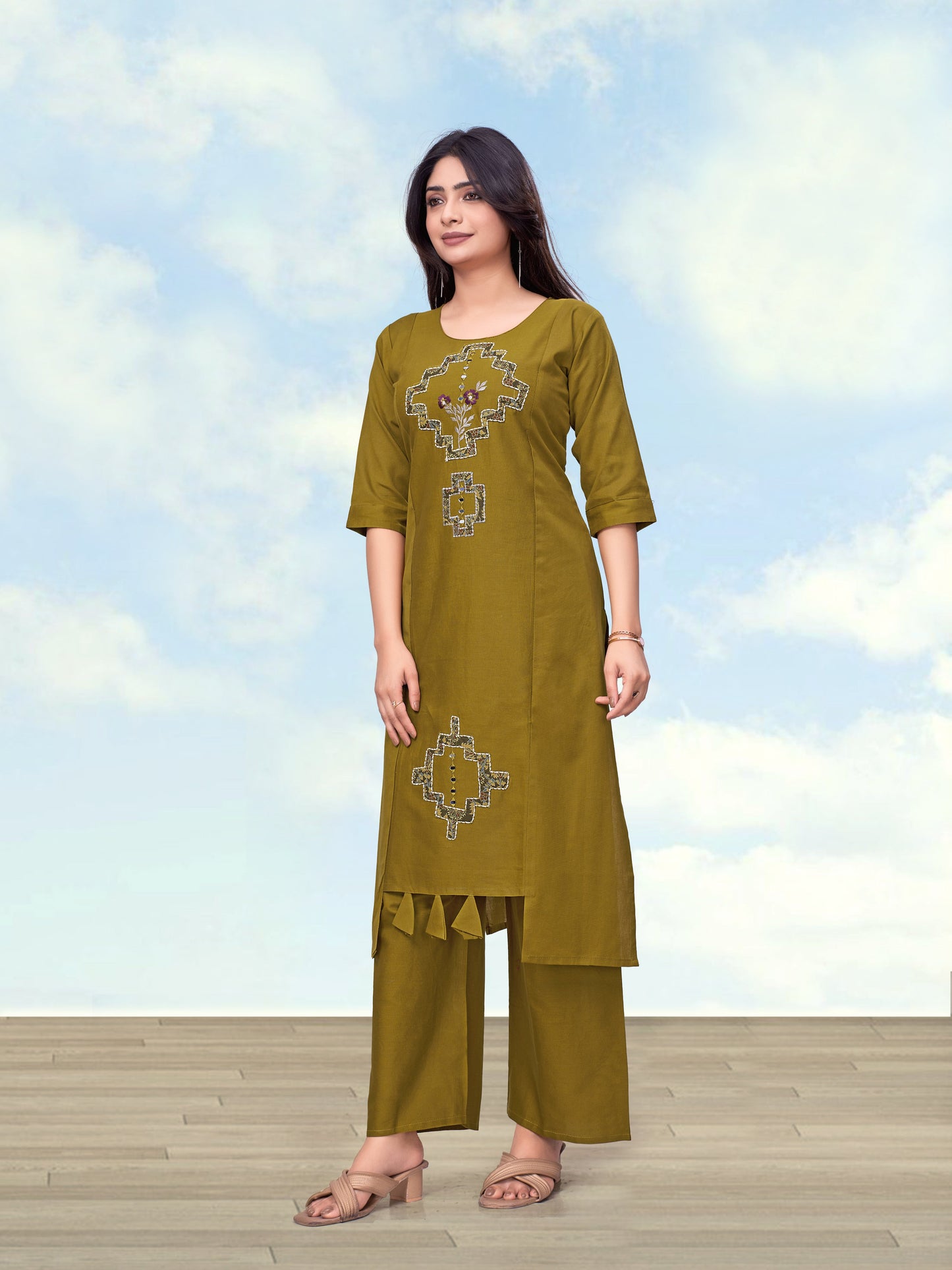 Monjolika Fashion Olive Green Cotton Flex Casual Regular Fit Kurti With Pant