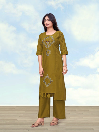 Monjolika Fashion Olive Green Cotton Flex Casual Regular Fit Kurti With Pant