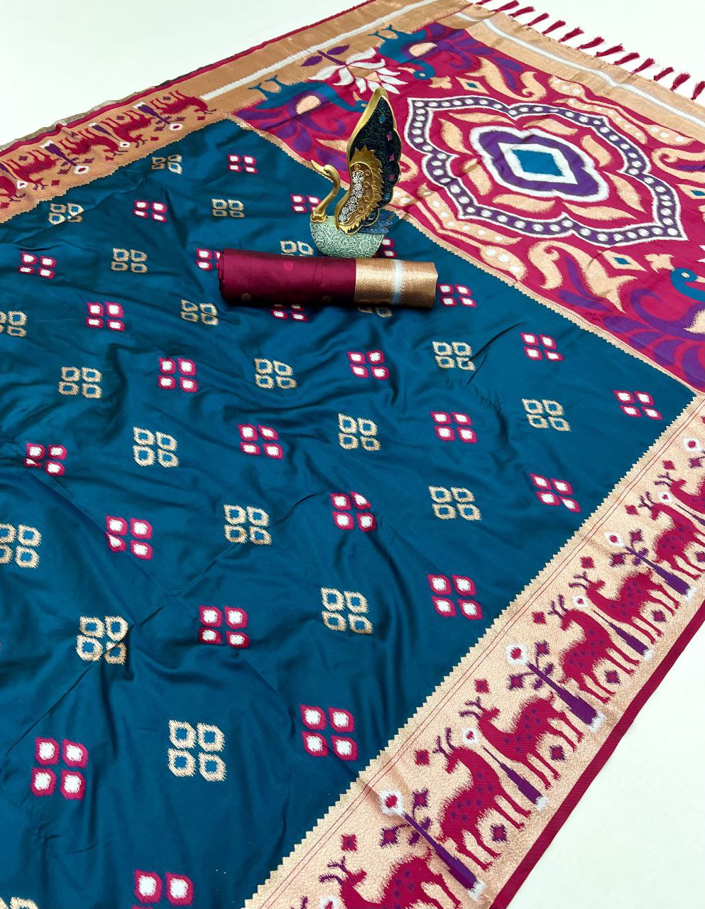 Mameraa Sarees Teal Soft Saree With Zari Weaving Meenakari Rich Pallu And Unique Ikkat Border-Teal