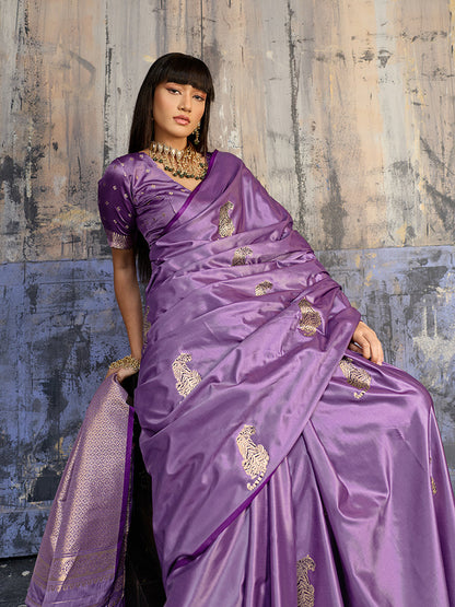 Monjolika Fashion Lavender Satin Weaving Silk Blend Saree With Elegant Golden Pallu