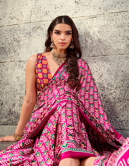 Monjolika Fashion Rani Pink Colour Satin Print Work Saree