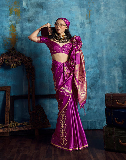Monjolika Fashion Magenta Satin Weaving Handloom Silk Blend Saree