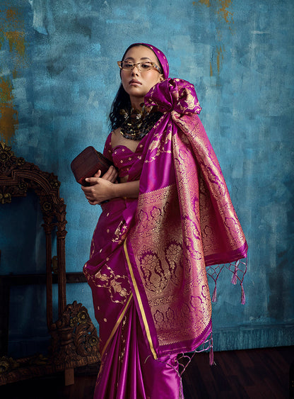 Monjolika Fashion Magenta Satin Weaving Handloom Silk Blend Saree