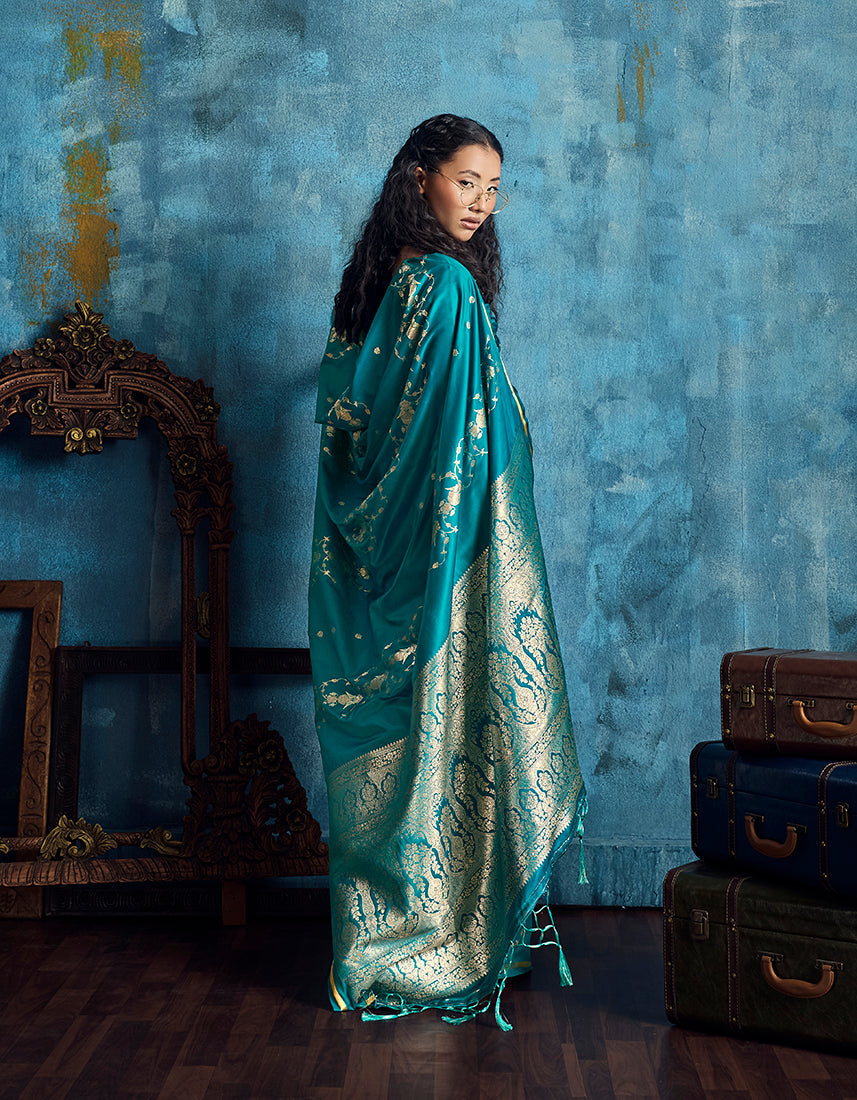 Monjolika Fashion Teal Green Satin Weaving Handloom Silk Blend Saree