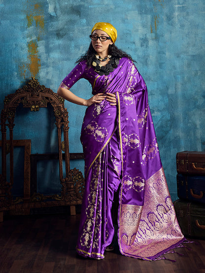 Monjolika Fashion Purple Satin Weaving Handloom Silk Blend Saree