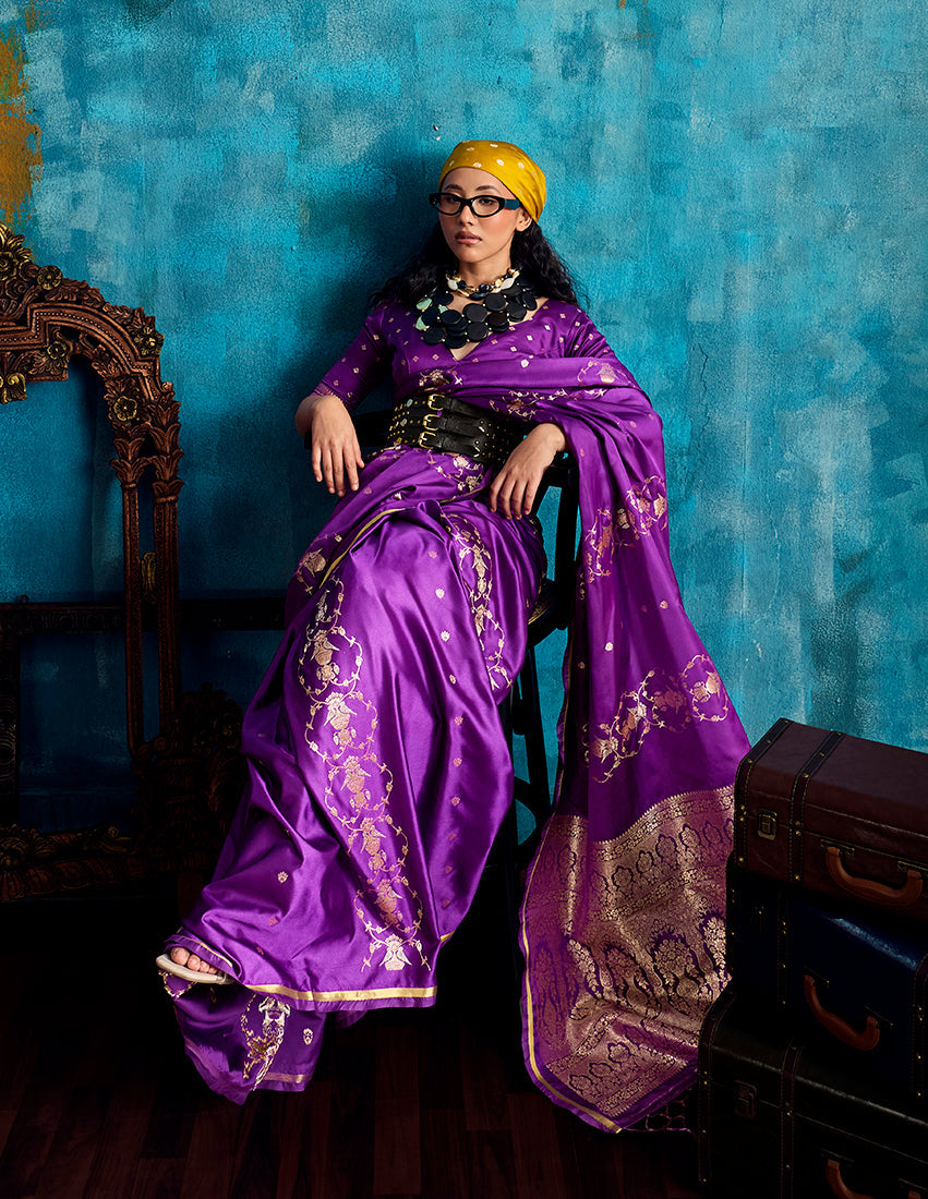 Monjolika Fashion Purple Satin Weaving Handloom Silk Blend Saree