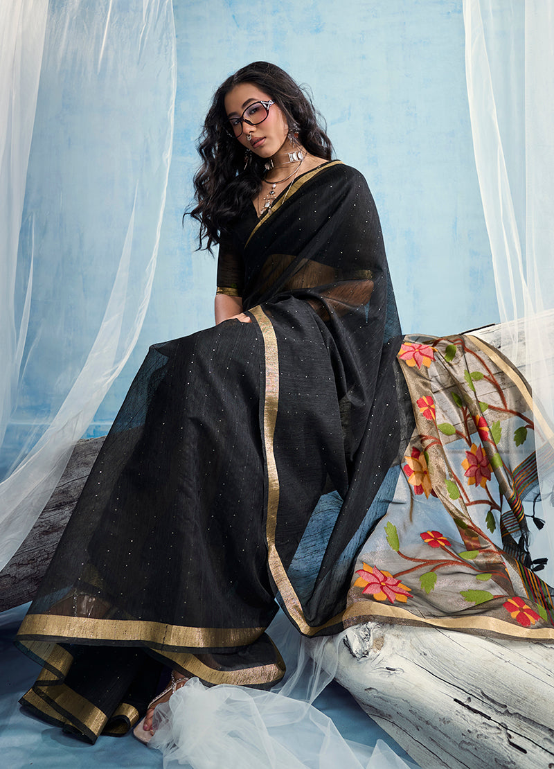 Monjolika Fashion Black Handloom Silk Blend Weaving Border Saree With Blouse