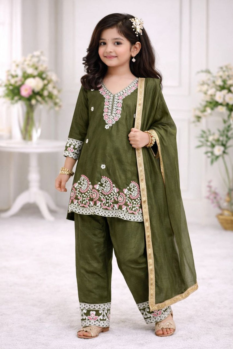 Evanik Green Premium Chinon Silk Kids Party Wear Kurta Set