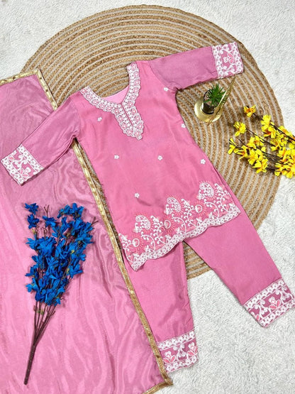 Evanik Pink Premium Chinon Silk Kids Party Wear Kurta Set