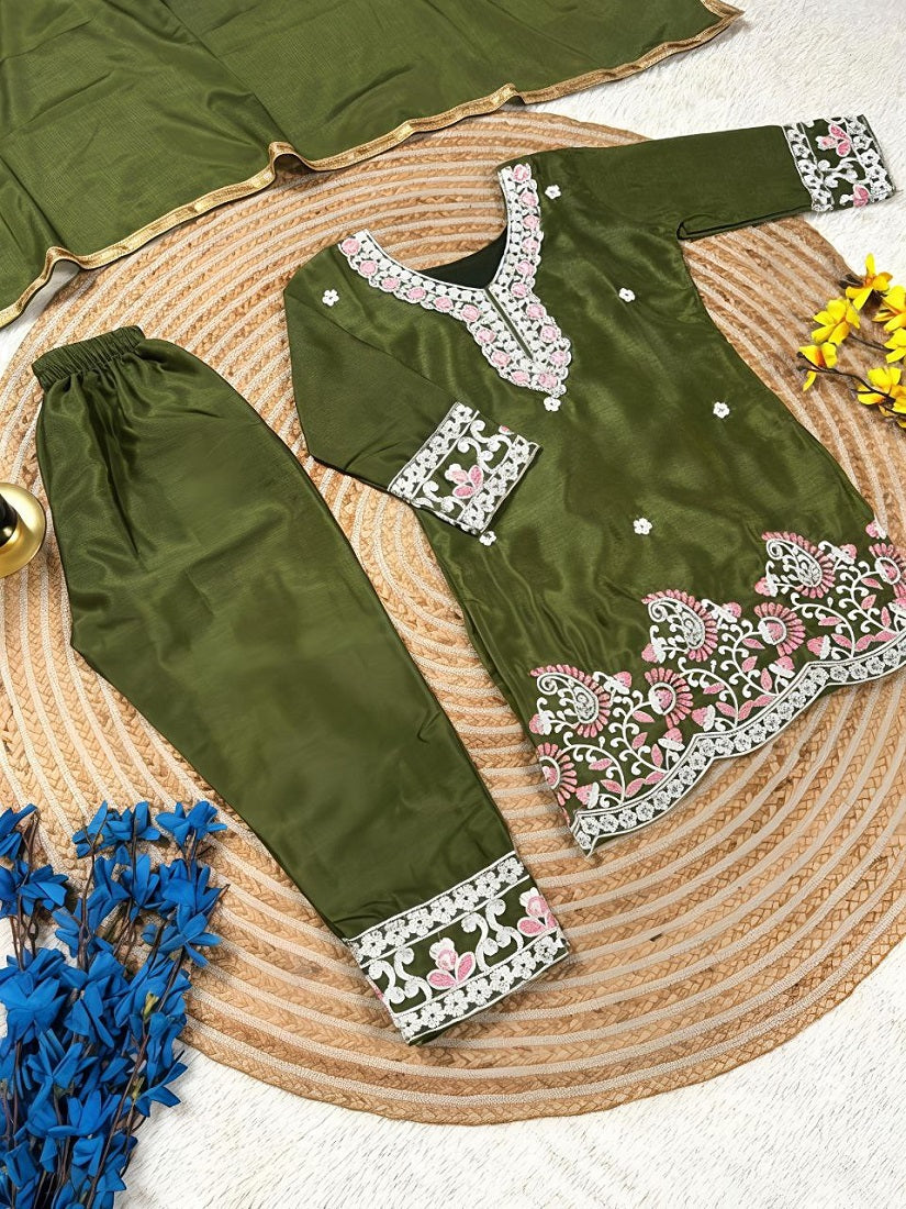 Evanik Green Premium Chinon Silk Kids Party Wear Kurta Set