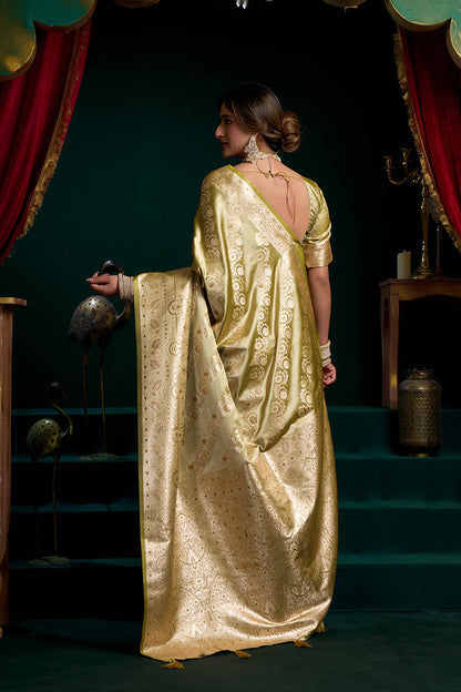 Monjolika Fashion Green Soft Banarasi Satin Silk With Gold Zari Saree With Blouse Piece