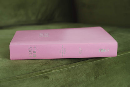 NIV, Gift and Award Bible, Leather-Look, Pink, Red Letter, Comfort Print 